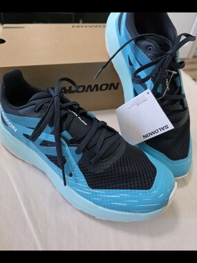 Salomon Women's Ultra Flow Trail Running Shoes - Carbon/Peacock/White